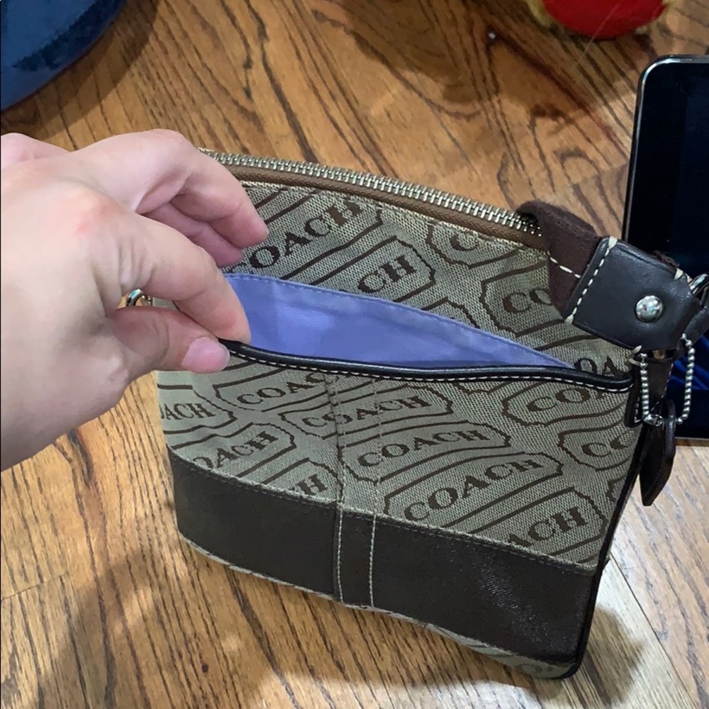 Coach side bag - Picture 3 of 6